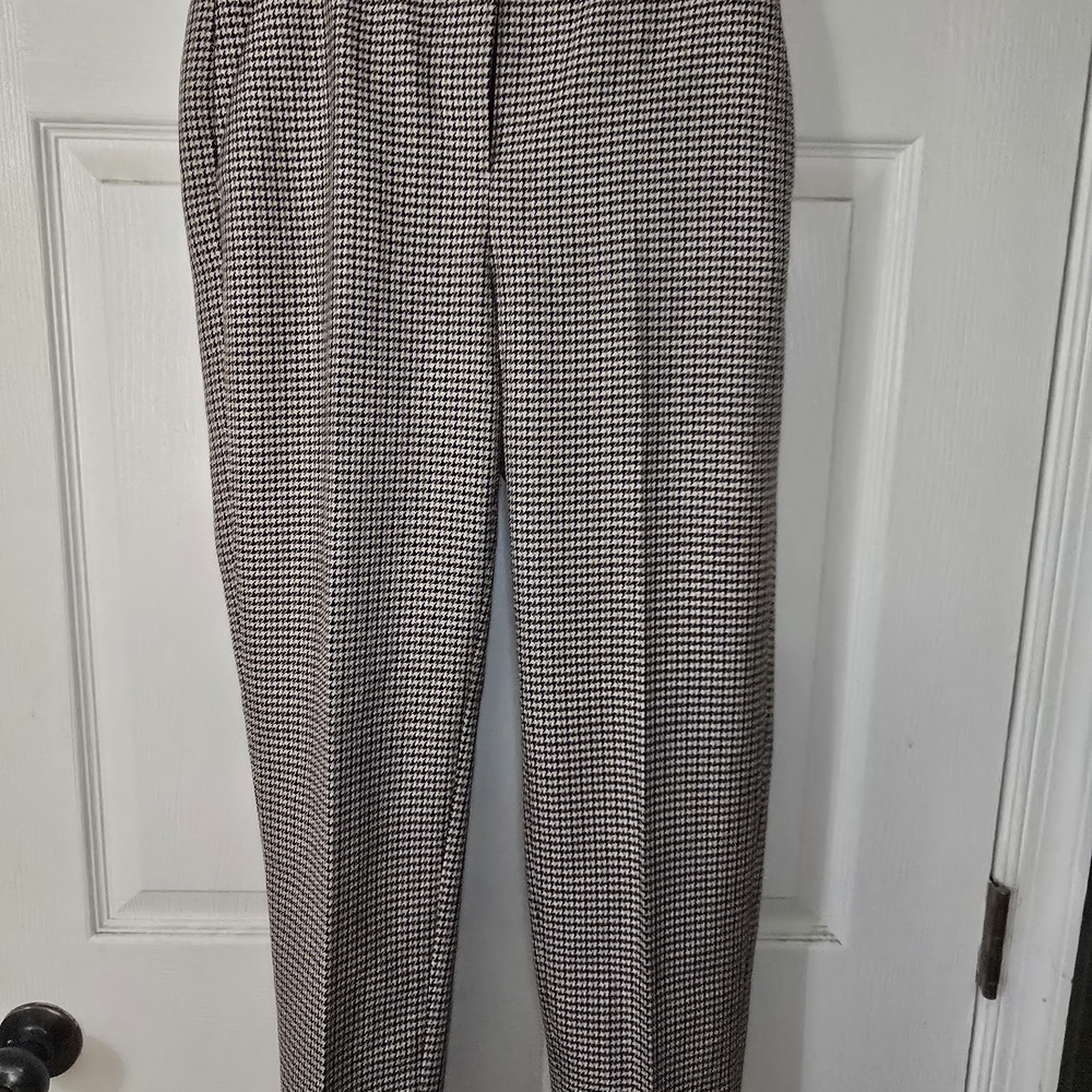 H&M Women's Black and White Checkered Pants